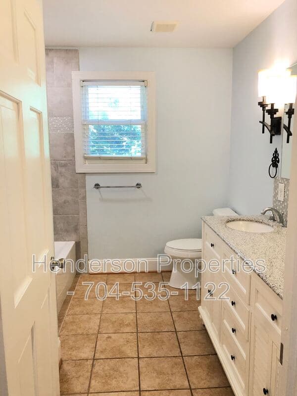 Charlotte House: 4229 Hiddenbrook Drive