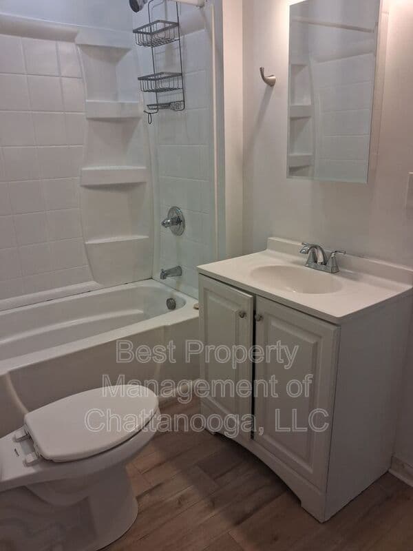 Chattanooga House: 1103 Sheridan