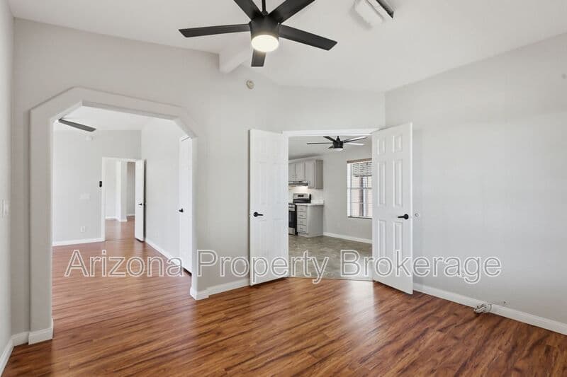 Phoenix House: 2102 E. Fairmount Ave.