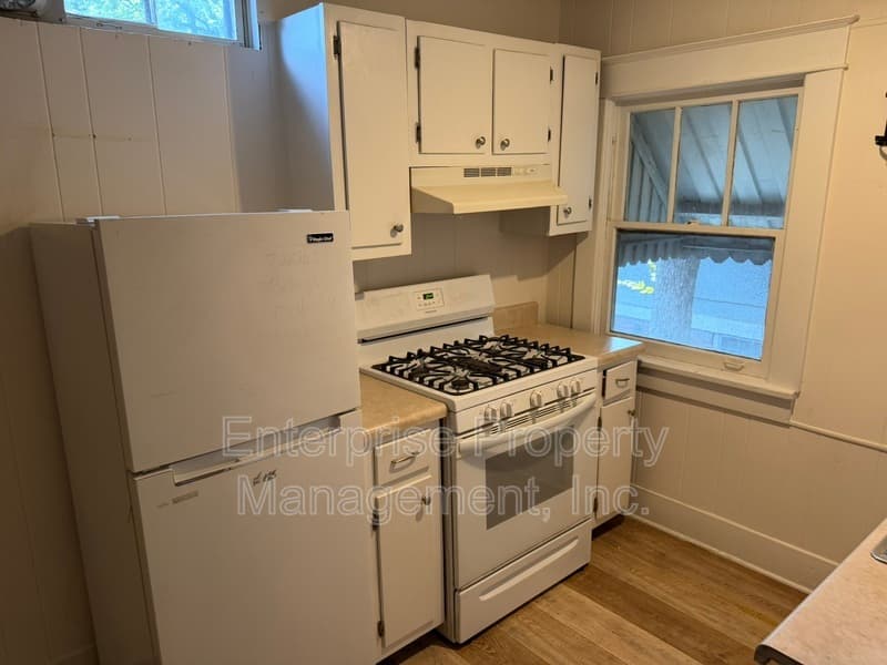 Memphis Condo: 2380 Parkway Pl