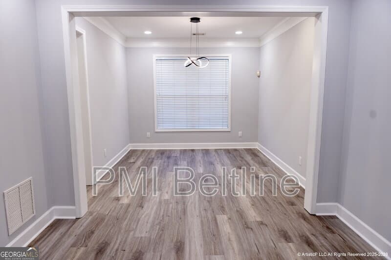 College Park House: 4644 Creekside Cove
