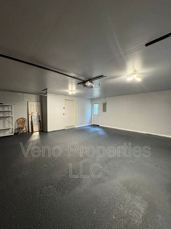 Ballston Spa House: 17 Sand Spurrey Road