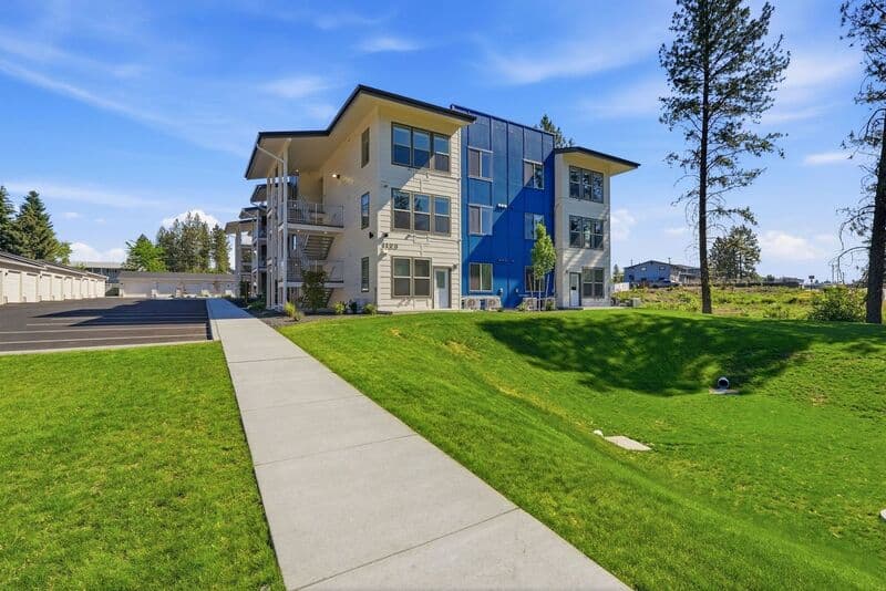 Spokane House: 1123 E Hastings