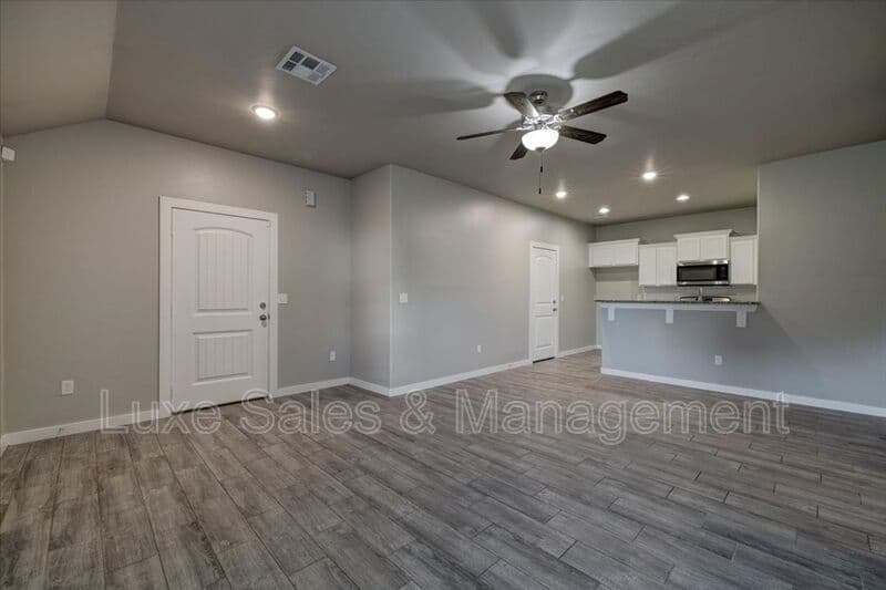 El Reno House: 1323 East Ash Street