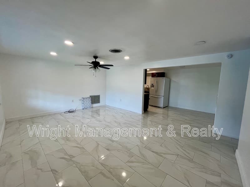 New Port Richey House: 5121 Dove Drive