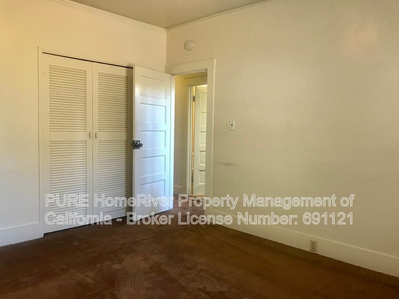 Sacramento House: 314 23rd St