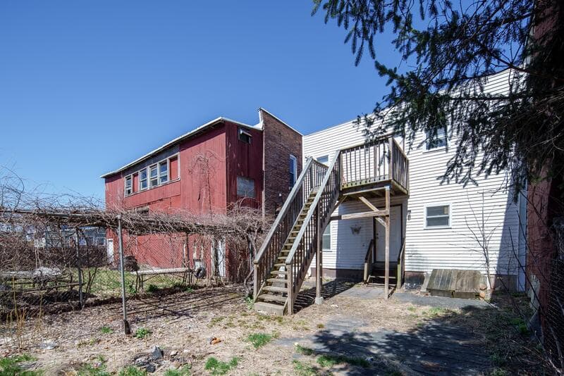 Troy Condo: 114 Ida Street - 1