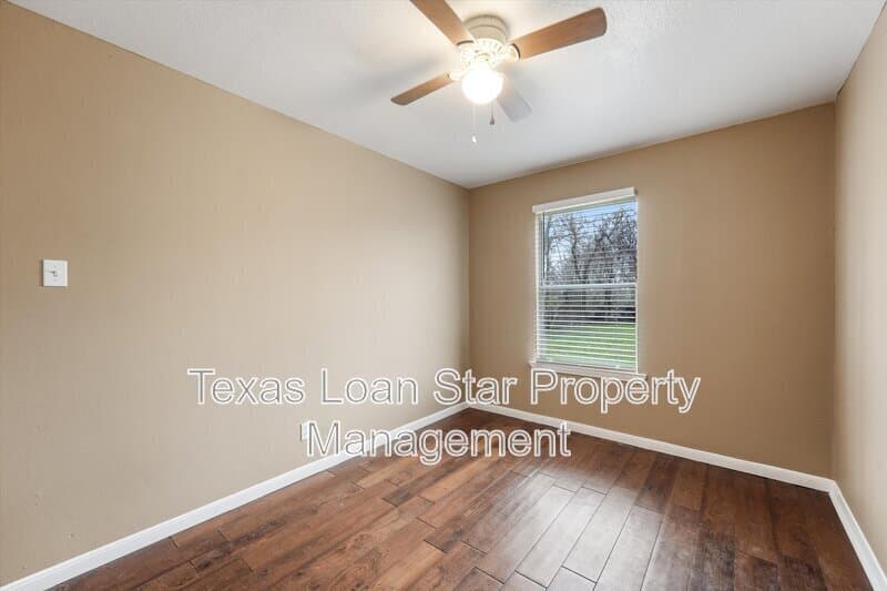 Houston House: 1107 Defender Street