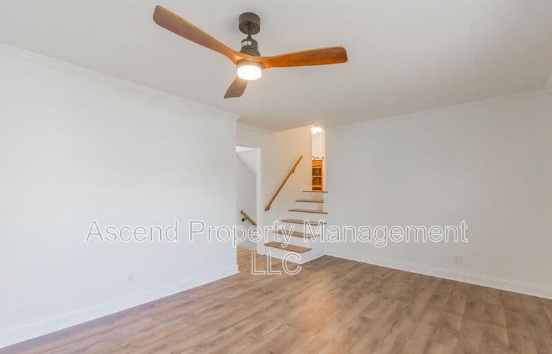Ooltewah House: 8514 Maplewood Trail