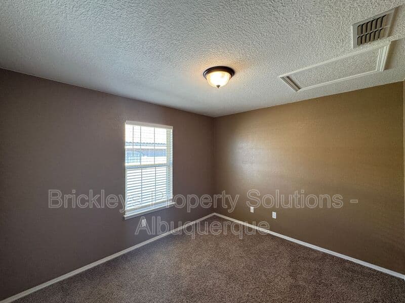 Albuquerque House: 7131 Wild Olive Ave NE