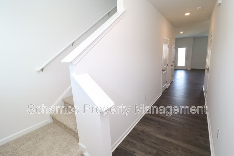Wake Forest House: 360 Freestall Dr