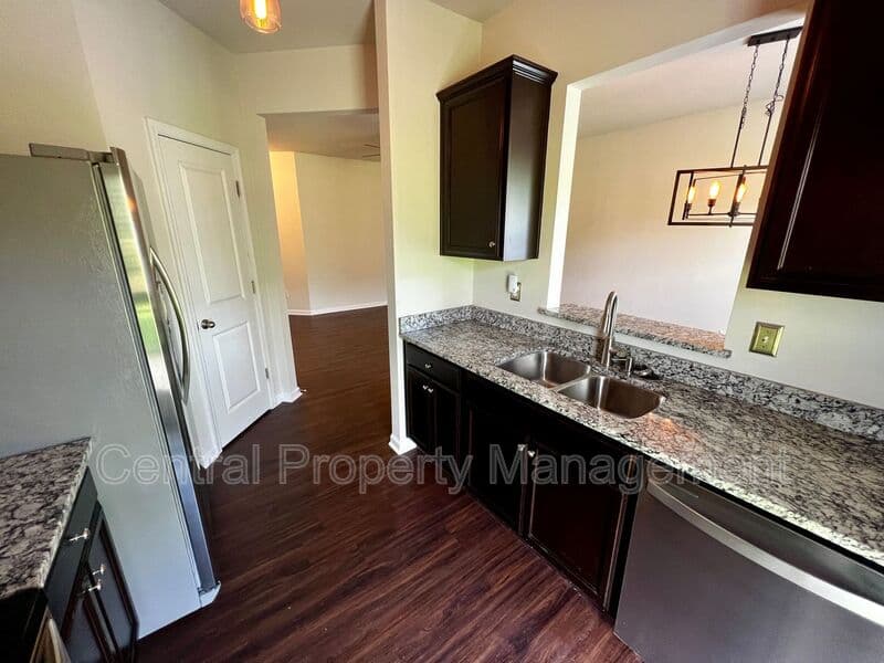 Greer House: 43 Moorlyn Lane