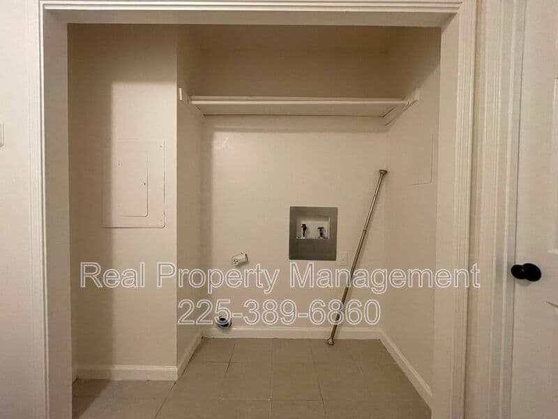 Baton Rouge Townhome: 14619 Forest Grove Ave.