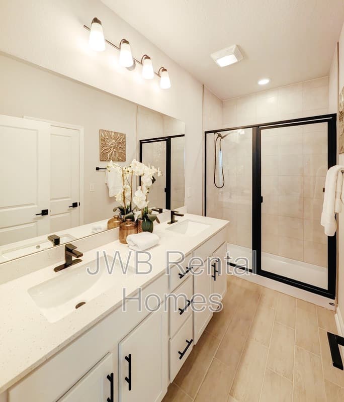 Jacksonville Townhome: 160 Barstow Pl