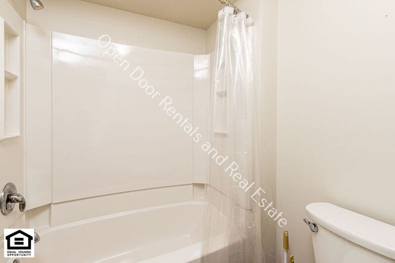 Fort Wayne Condo: 4111 Harris Road