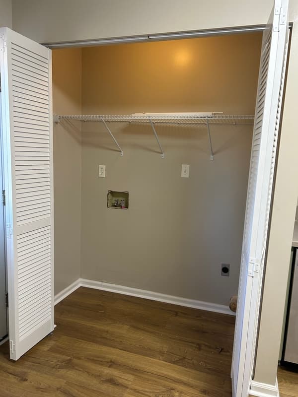 Piedmont House: 103 Kenmore Drive