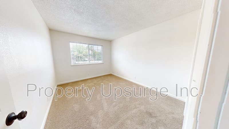 Redding Apartment: 1013 Echo Rd