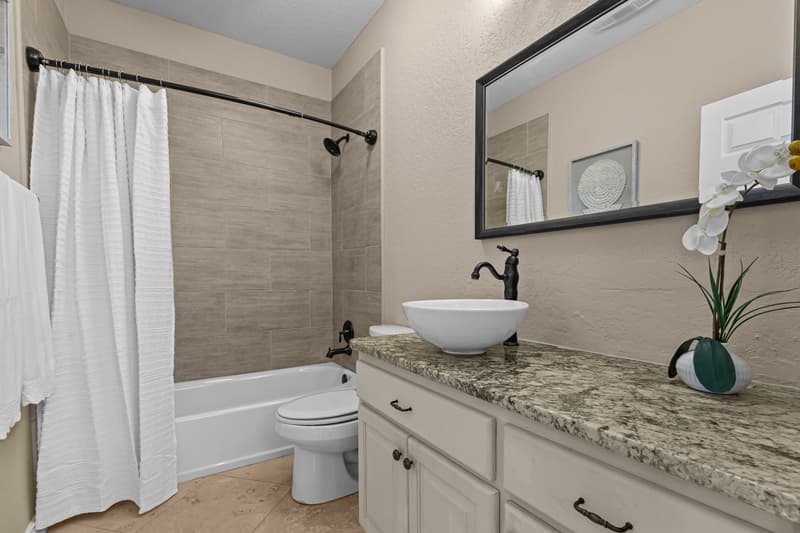 Horseshoe Bay House: 112 Big Sky