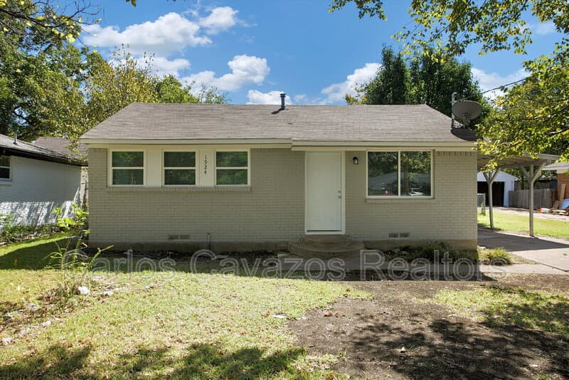 Mesquite House: 1924 Rayburn Ave.