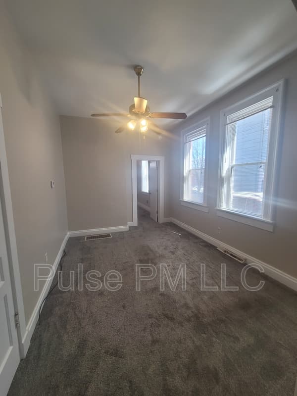 Dayton Condo: 812 6th Avenue