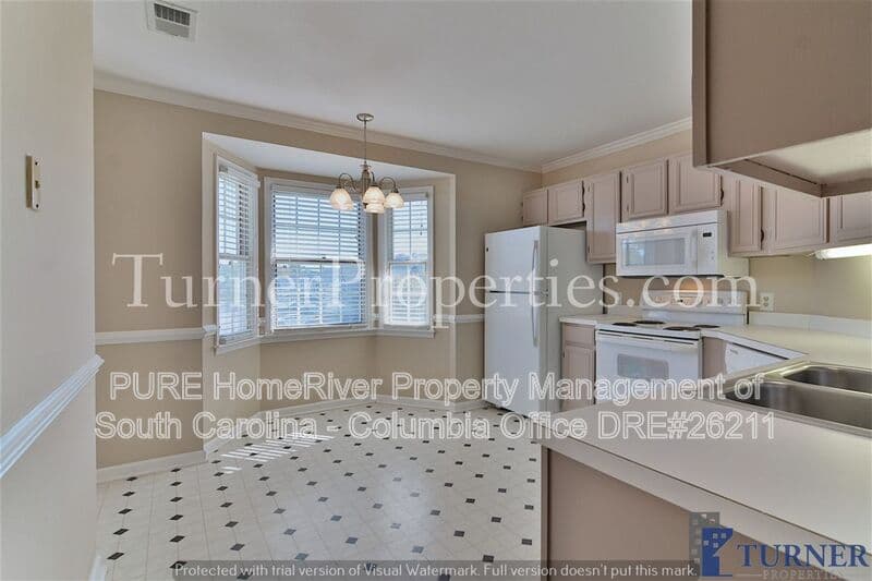 West Columbia House: 103 New Brookland Place