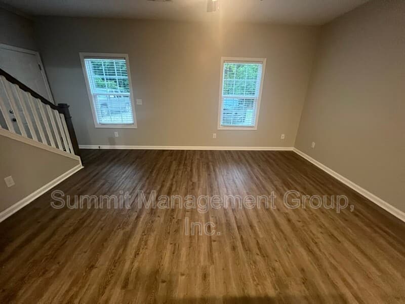 Madison Condo: Bostwick Hwy - 1563