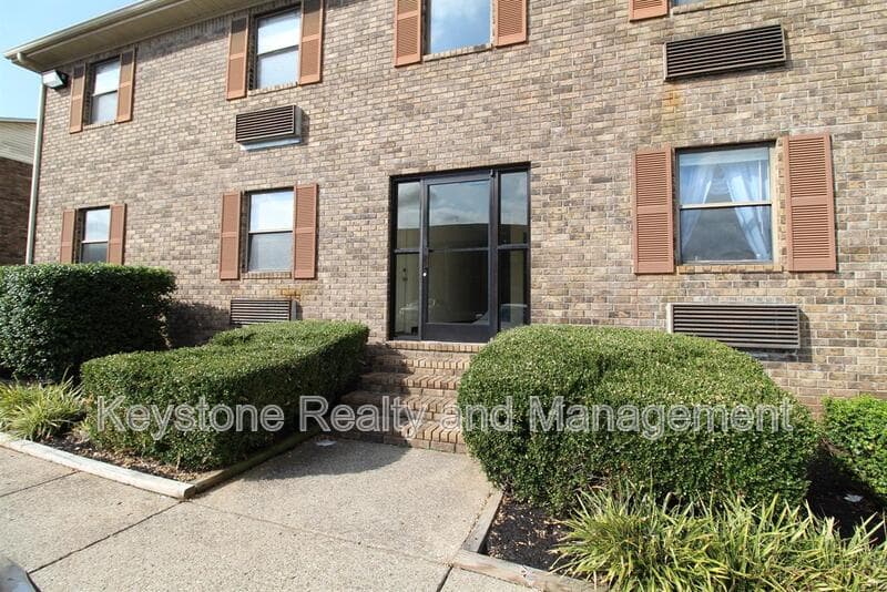 Hopkinsville Condo: 106 Koffman Drive