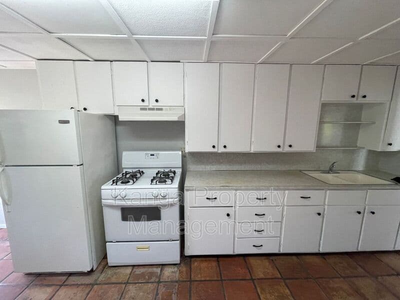 West Palm Beach Condo: 736 Omar Road