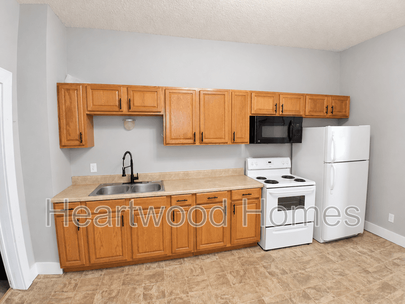 Columbia Condo: 117 Church Street