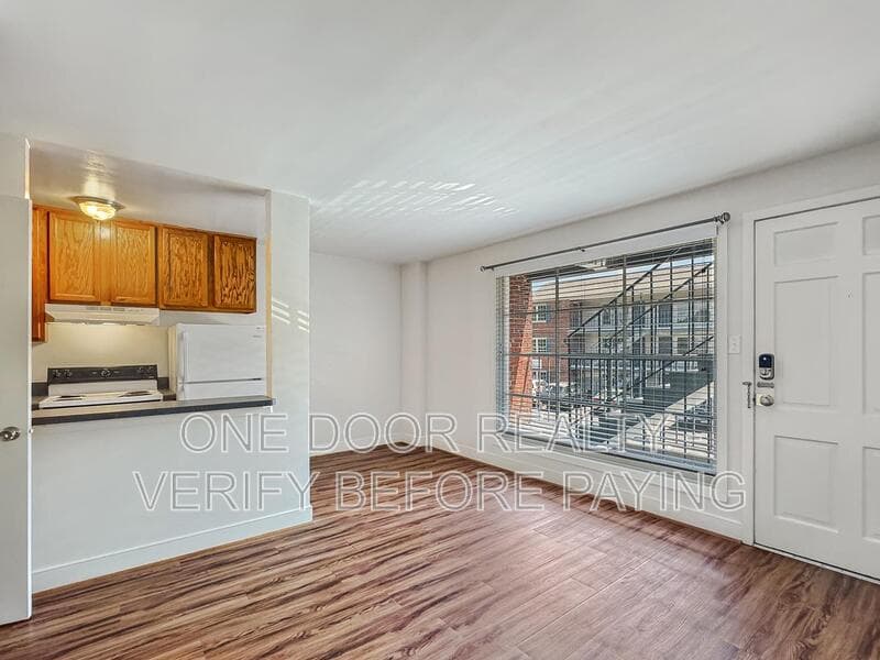 Williamsburg Condo: 732 Scotland Street