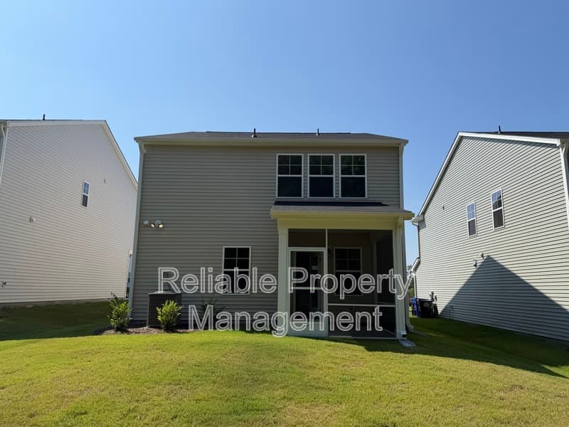 Lillington House: 354 Beachcomber