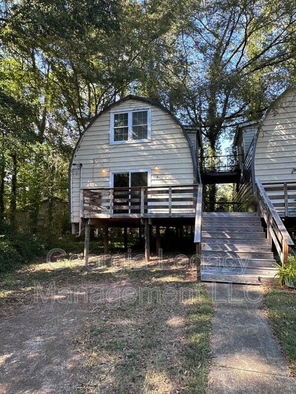 winterville House: 725-E Beaverdam Road