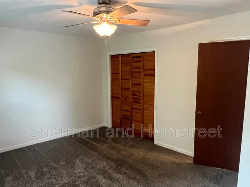 North Augusta House: 301 West Clifton Avenue
