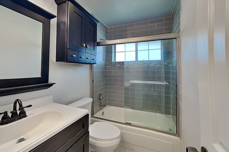 Grand Prairie House: 633 Beatty Dr