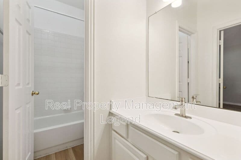 Plano House: 8012 Greenwood Dr