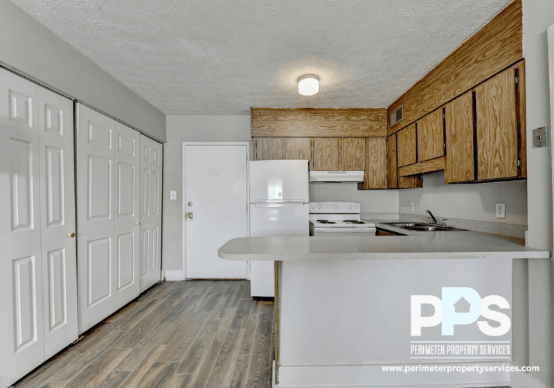 Marietta Condo: 1040 Sandtown RD SW