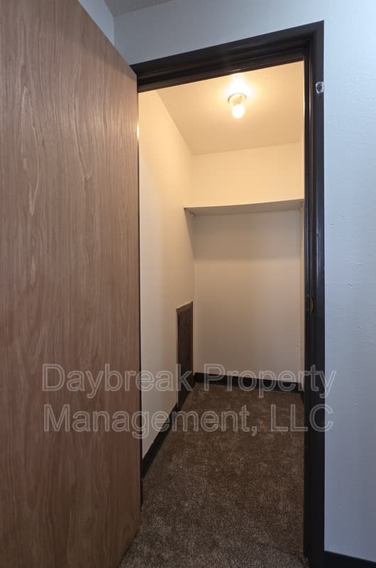 Moorhead Condo: 2408 3rd Avenue North - 6