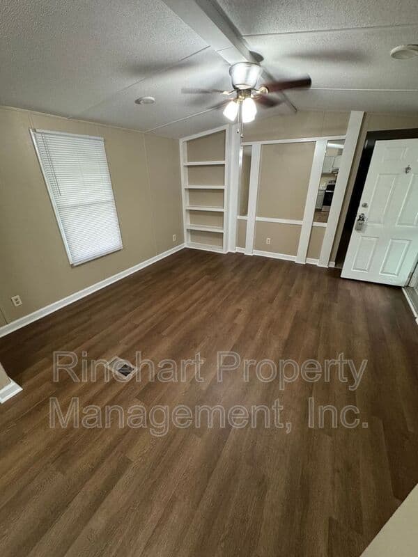 York House: 3252 Balkan Drive