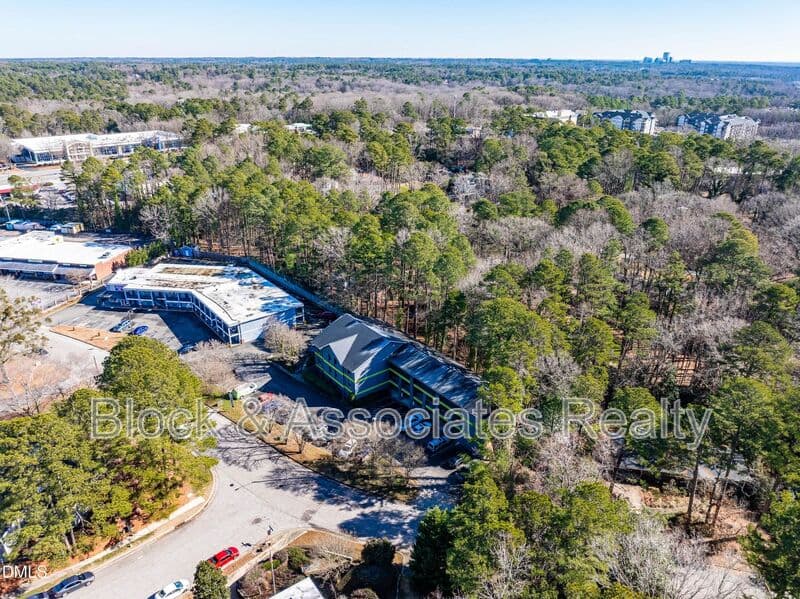 Raleigh Condo: 5104 Hollyridge Drive