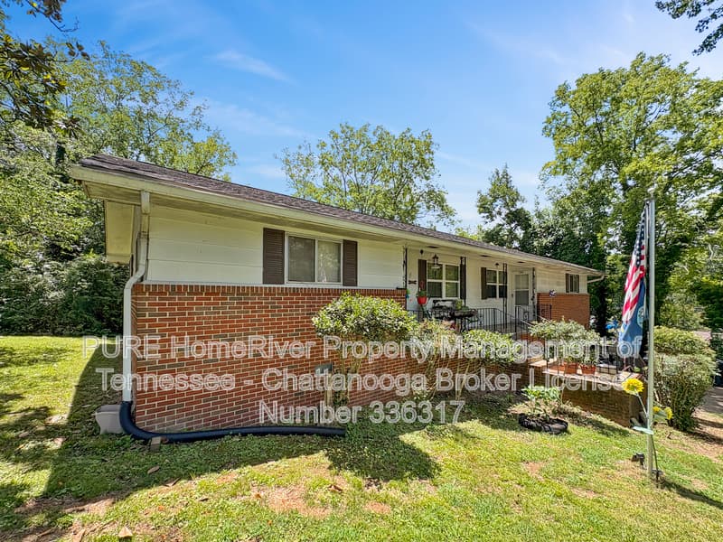 Chattanooga House: 703 Barlow Way