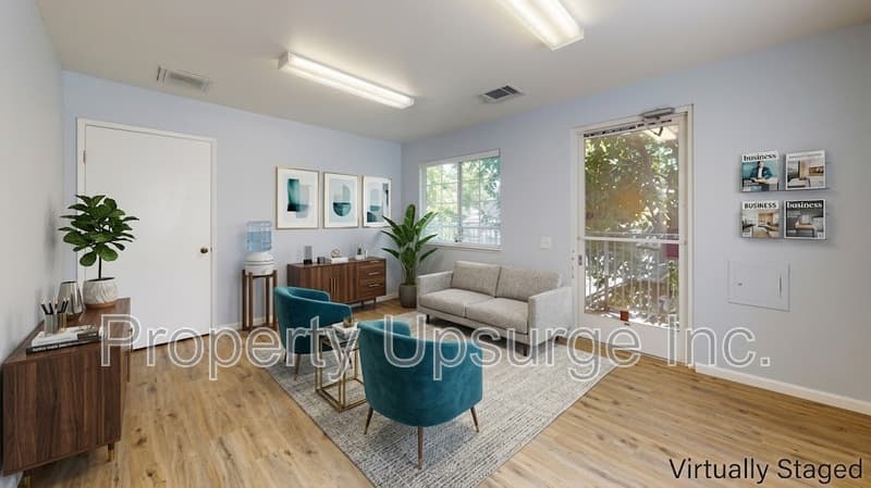 Redding House: 3404 Bechelli Lane - E
