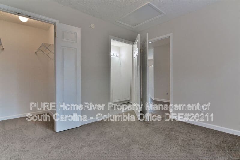 Columbia House: 200 Lawson Dr