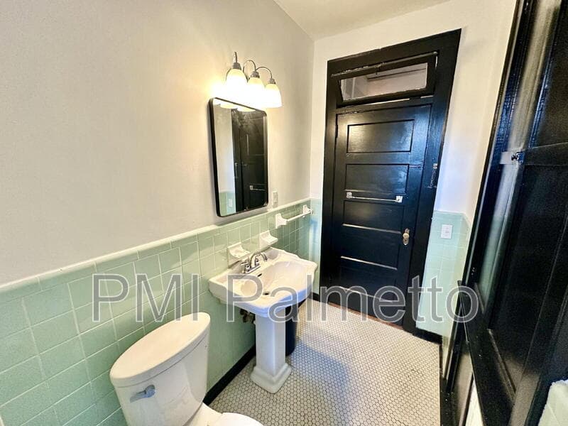 Cayce House: 1419 Axtell Drive
