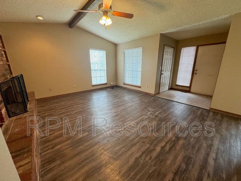 Oklahoma City Condo: 10900 Greystone