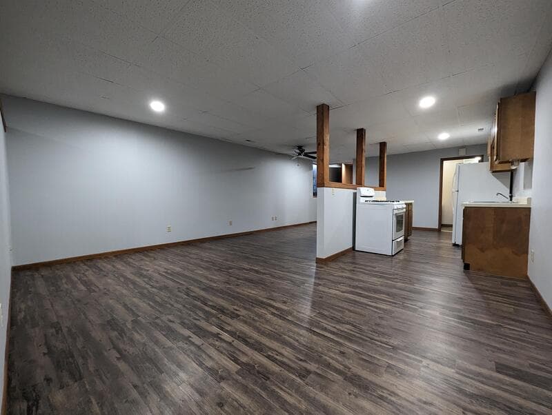 Oskaloosa Condo: 110 North 1st Street