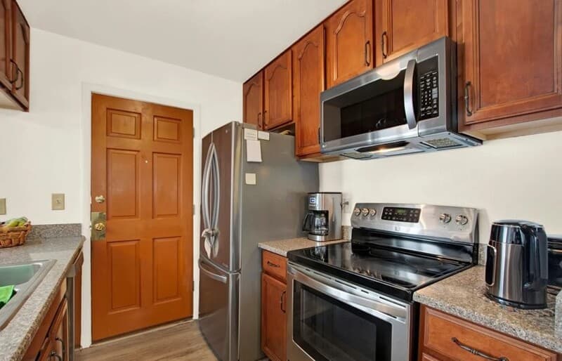 Aurora House: 15057 E Jarvis Pl