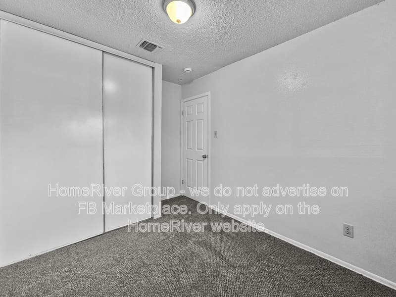 San Antonio House: 9715 Hidden Cross