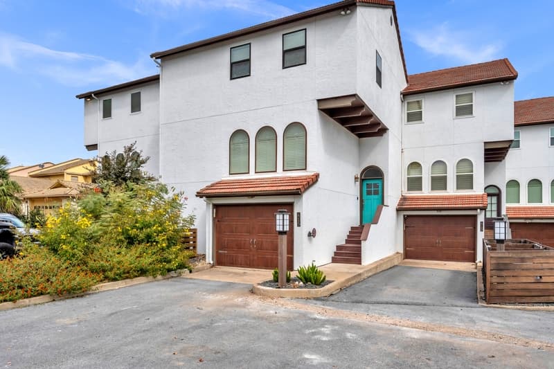 Horseshoe Bay Condo: 415 Horseshoe Bay North Boulevard - 1