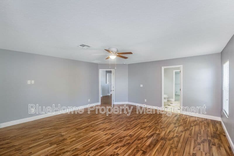 Orlando House: 15347 Galbi Drive