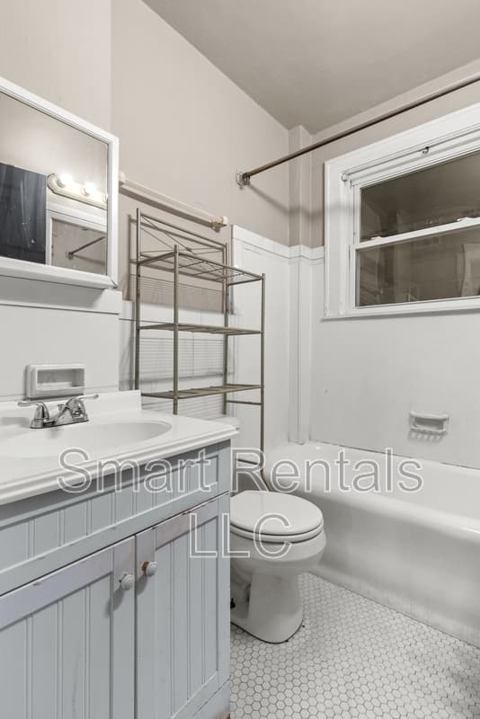 St. Louis Condo: 5618 South Grand Boulevard - 10